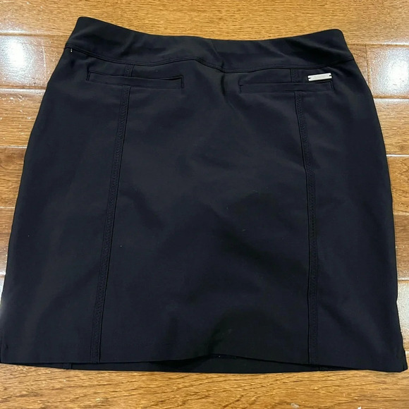 Adidas Golf Tennis/Pickleball Solid Black Skort size Small - Picture 1 of 4